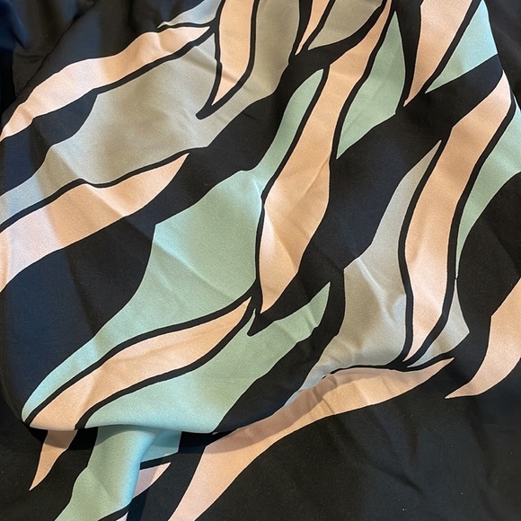 Diane Von Furstenberg Hanky Silk Kimono Dress - Picture 11 of 11